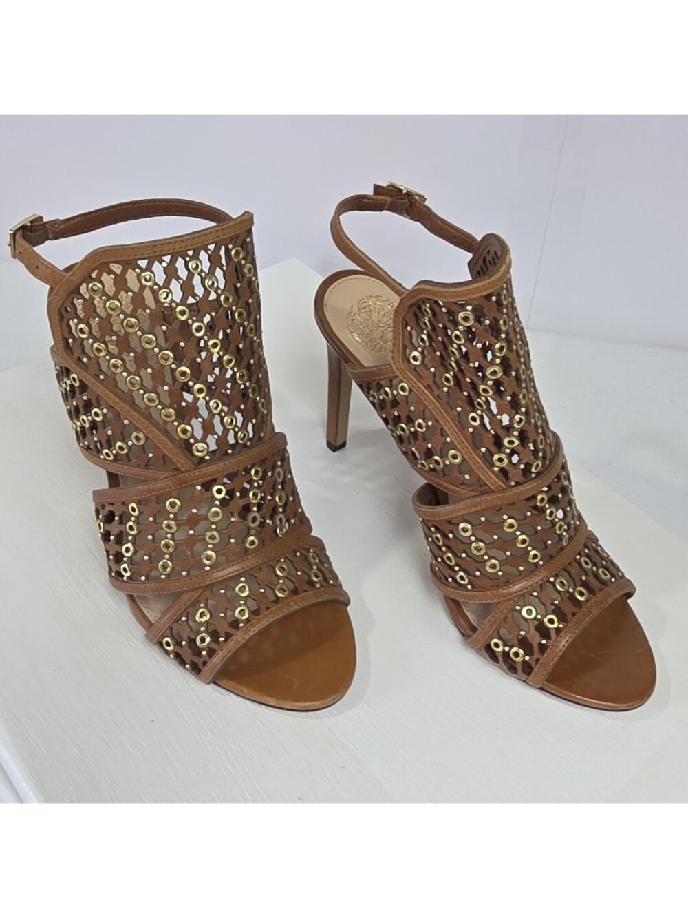 Vince Camuto Shoes Womens Size 8 Brown VC-KORTHINA Studded Strappy Sandals